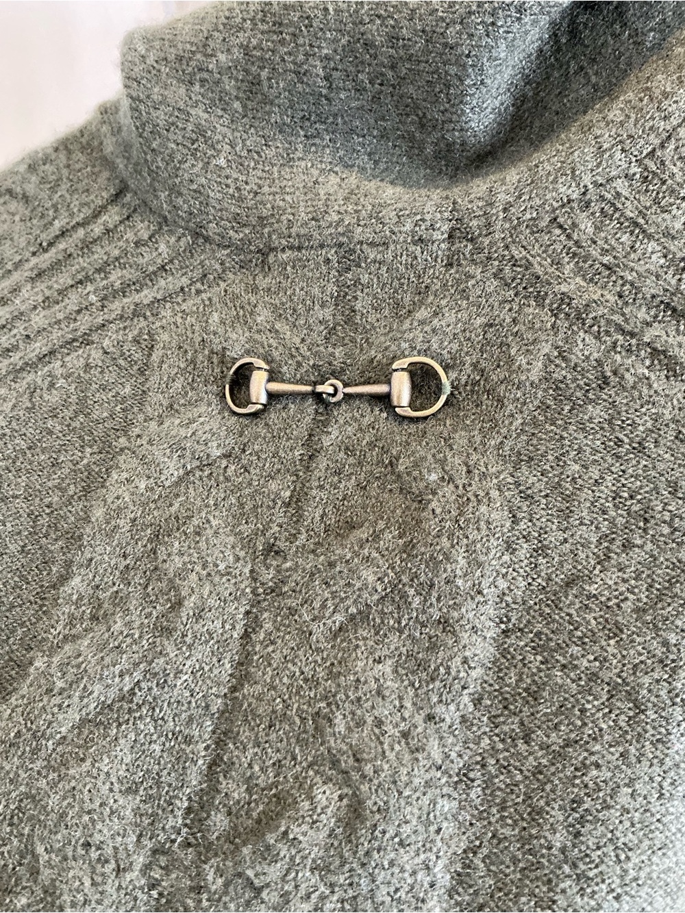 Ariat Novato Wool Blend Sweater in Olive Green Horse Bit Detail Size Small - Picture 10 of 16